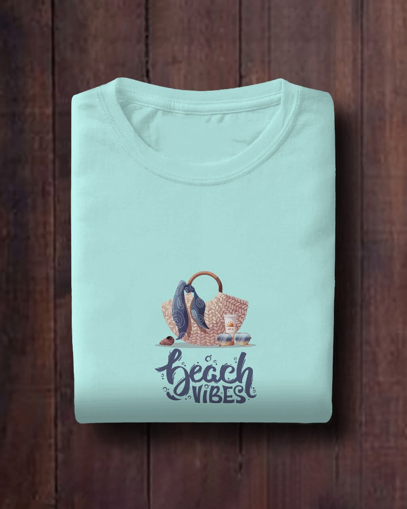 Women beach travel Tee